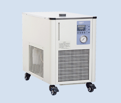 激光冷水機1.jpg