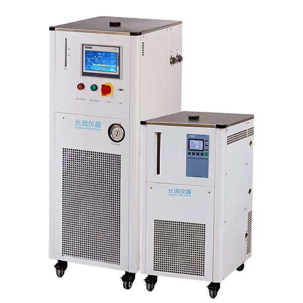 高低溫冷水機.jpg